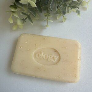 OATMEAL HONEY ology soap bar (ONE)